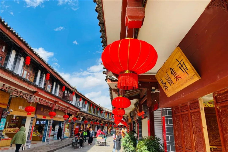 春暖花開麗江歡迎您，趁著春日正好，來一場古鎮(zhèn)之旅！