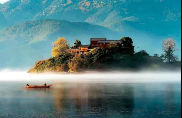 瀘沽湖旅游